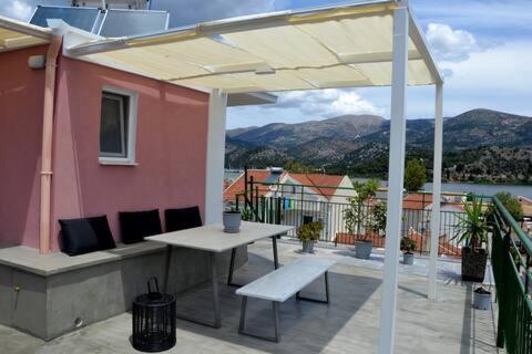 Argostoli Terrace Loft With Sea Views Daire Dış mekan fotoğraf